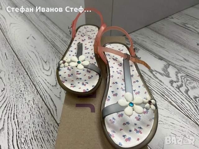 Детски сандали Igor, снимка 2 - Детски сандали и чехли - 51209375