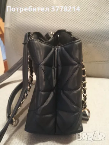 Дамска чанта Prada, снимка 2 - Чанти - 48495042