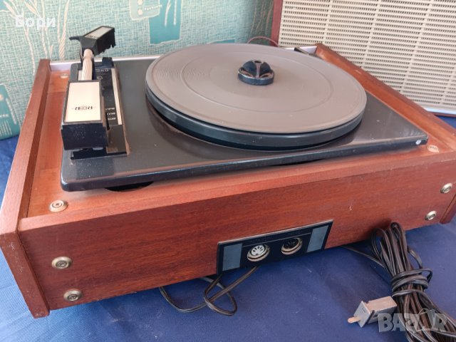 Грамофон Akords-stereo, снимка 9 - Грамофони - 44394628