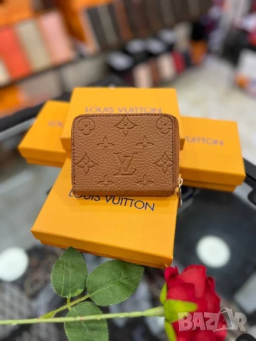 мини портмонета louis vuitton , снимка 2 - Портфейли, портмонета - 51150853