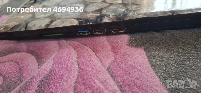 Лаптоп Toshiba Satellite C55-C-тъчскрийн Intel Pentium Quad-Core N3700 (2.40GHz) 8GB , снимка 4 - Лаптопи за дома - 53054281