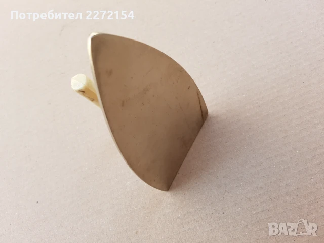 Малка ютия, снимка 2 - Антикварни и старинни предмети - 50563499