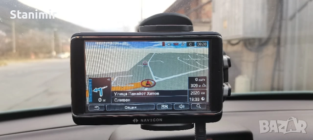 Навигация 5,2 инча Навигон (Гармин) с карти на цяла Европа и Турция, снимка 2 - Garmin - 53769849