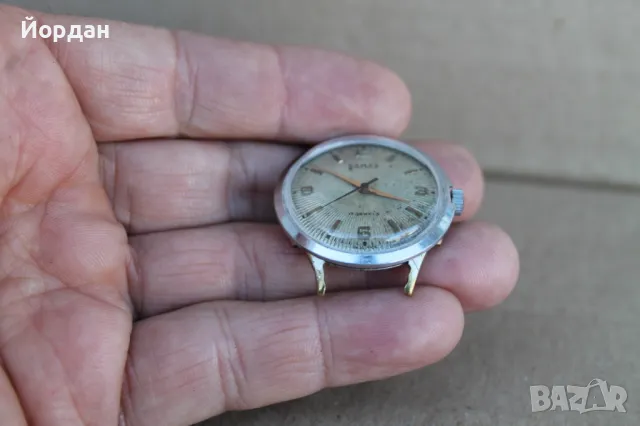 Швейцарски мъжки часовник ''Damas'', снимка 2 - Мъжки - 47608107