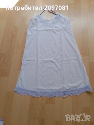 комплект от четири части халат ,две нощници и бикини , снимка 4 - Комплекти - 41606405