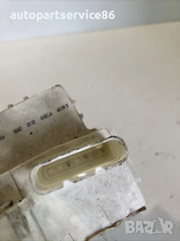 Механизъм за заключване на предна дясна врата за Mercedes ML W164 420 CDI (2007) 1697302235, снимка 2 - Части - 53859280