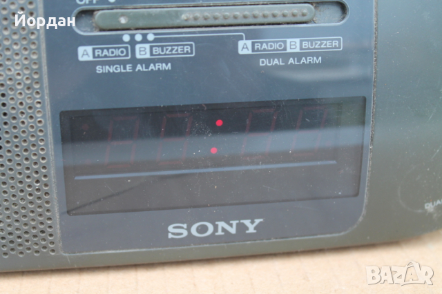 Радио с аларма Сони , снимка 3 - Радиокасетофони, транзистори - 36280454