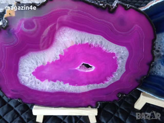  2 бр плочки от естествен ахат ,скъпоценен камък за хармония и дълголетие, Родопи,Родопис,, снимка 2 - Декорация за дома - 52266961