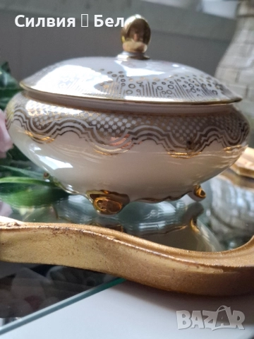 Луксозна Порцеланова Кутия (Бонбониера) с Позлата и Капак, снимка 8 - Антикварни и старинни предмети - 51858068