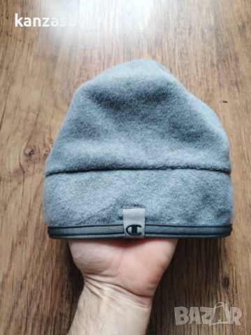 Champion® - зимна поларена шапка , снимка 2 - Шапки - 53418438