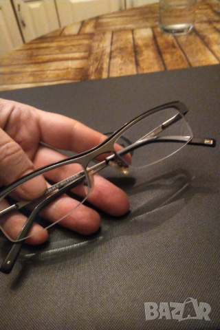 Tommy Hilfiger оригинални очила с диоптър , снимка 1 - Слънчеви и диоптрични очила - 36082989