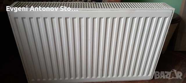 Продавам радиятор 80см/50см.