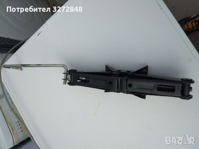 Крик Нисан Микра, снимка 2 - Аксесоари и консумативи - 38629096