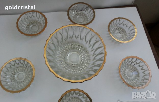 Ретро кристални купички с златен кант
