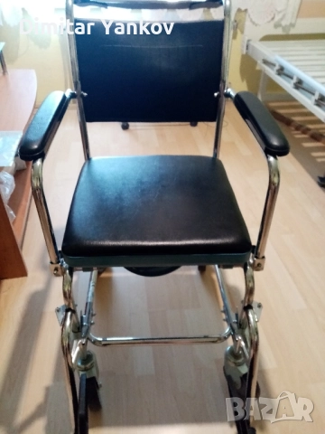 количка за баня и тоалетна