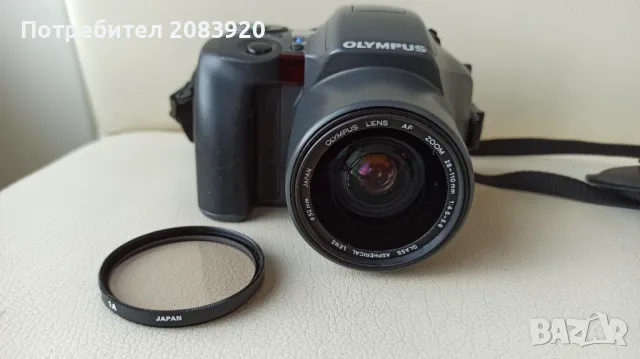 Продавам ЛЕНТОВ фотоапарат,,OLIMPUS'' IS 100