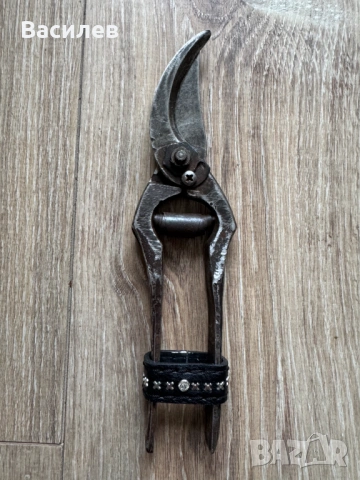 Български лозарски градински ножици Петко Денев Габрово