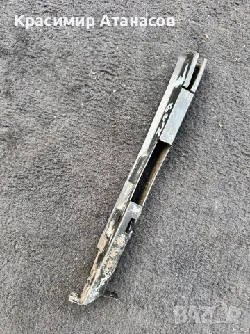 Държач водач предна броня ляв  за Мерцедес CLS. W219. 2198800114, снимка 4 - Части - 48773818