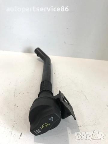 Капачка за наливане на масло за Mercedes W906 Sprinter 2.2 CDI OM651 (2011) A6510160329 