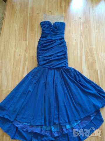 Официална рокля 