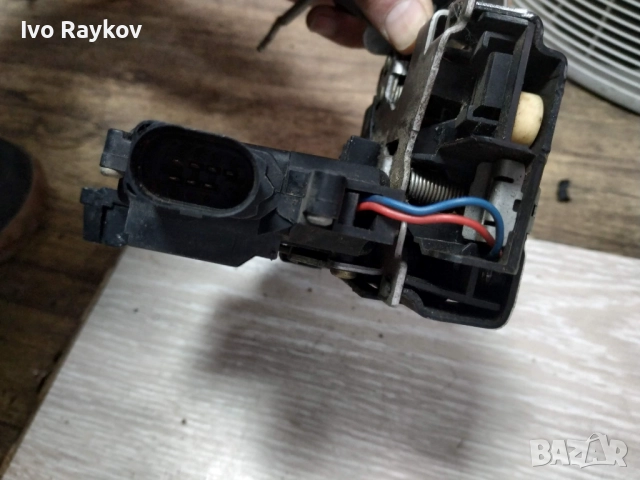 брава ауди а6, задна лява , AUDI A6 , 4B0839015, 4B0 839 015, снимка 4 - Части - 52343742