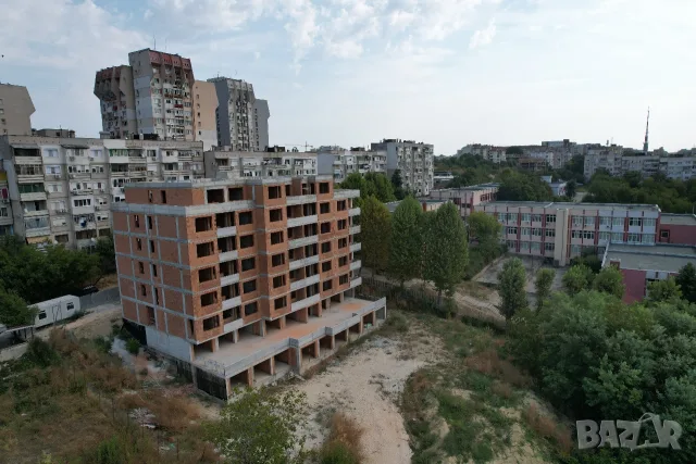 гараж в Плевен Дружба 1, снимка 2 - Гаражи и паркоместа - 54932454