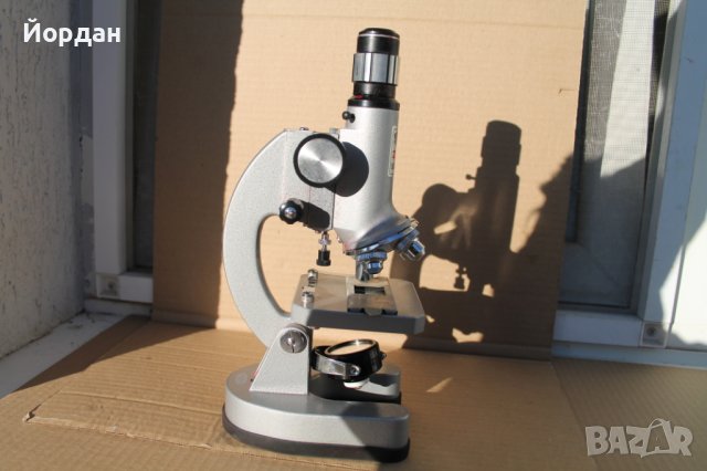 Немски микроскоп ''BOB'', снимка 5 - Антикварни и старинни предмети - 42662573
