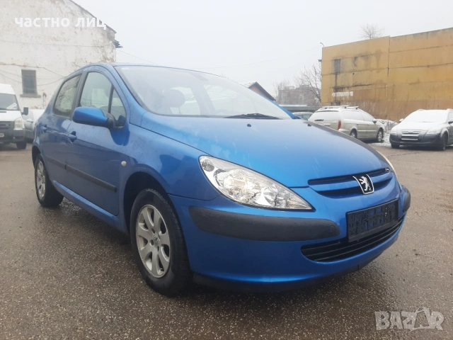 Лек автомобил, снимка 12 - Автомобили и джипове - 53425582