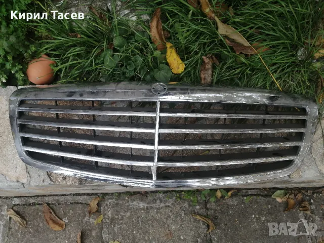 Решетка за Mercedes W221 С ДЕФЕКТ