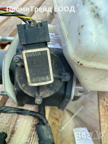 Спирачна помпа клапан казанче Мерцедес Е клас Mercedes E-class W211, снимка 3 - Части - 41454442