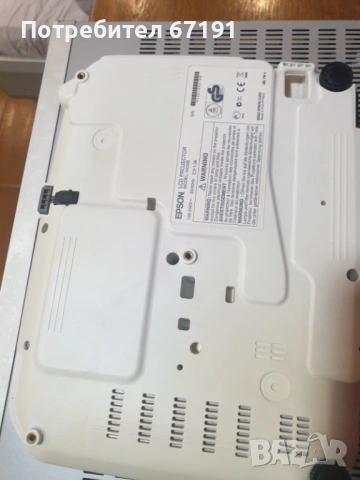 Проектор EPSON EB-X11, снимка 4 - Плейъри, домашно кино, прожектори - 53860532