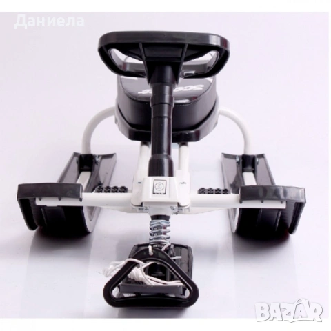 Зимна шейна с кормило, предни и задни ски и метална спирачка Mustang, снимка 4 - Други стоки за дома - 53030590