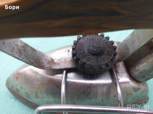 Стара малка електрическа ютия ELG typ P4, снимка 6 - Ютии - 34728312