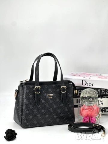 чанти guess , снимка 5 - Чанти - 50595393