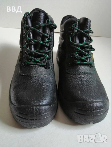 Работни обувки нови