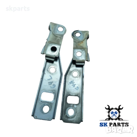 Панти преден капак за Голф 4 / Golf 4, снимка 2 - Части - 51177988