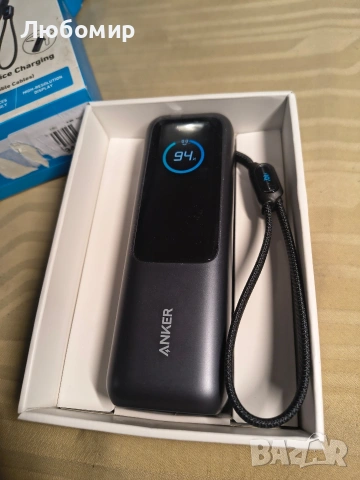 Външна батерия Anker 25000 mAh 165W с прибиращ се USB-C кабел, Черен, снимка 4 - Външни батерии - 53726871