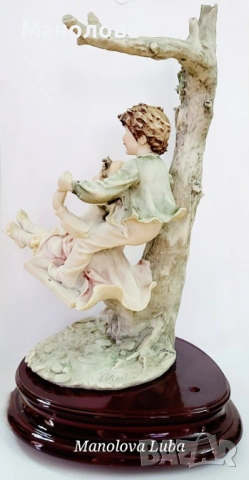 Голяма фигура Capodimonte подписана B. Merli. , снимка 6 - Колекции - 53123877