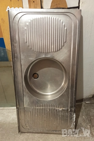 Продавам хромникелова мивка.