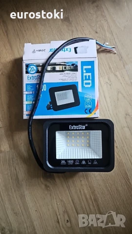 LED прожектор ExtraStar 20W 1600lm IP65, 3000K топло бяла светлина 20W 1600 лумена Топло бяло , снимка 5 - Лед осветление - 51290881