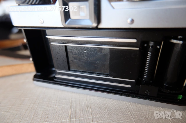 Praktica & Carl Zeiss Jena Pancolar 50mm f1.8 Lens. M42 Mount., снимка 5 - Фотоапарати - 53799822