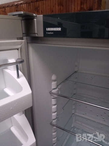 Иноксов комбиниран хладилник с фризер Liebherr с 2 години гаранция!, снимка 5 - Хладилници - 53183616