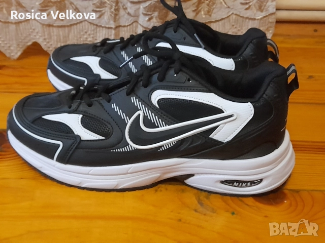 Маратонки NIKE 