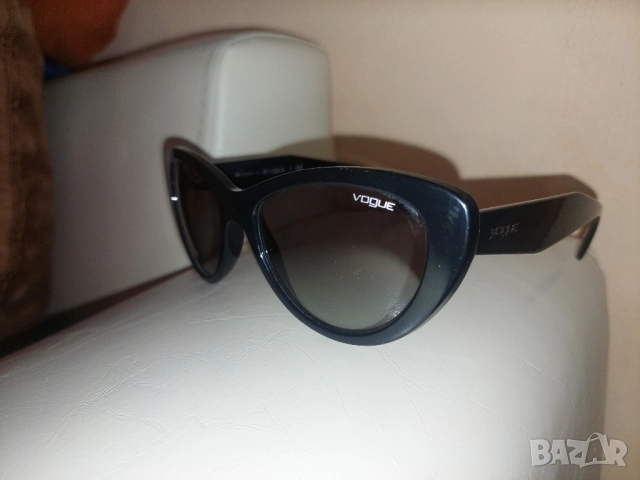 Дамски слънчеви очила Vogue , снимка 4 - Слънчеви и диоптрични очила - 52203459