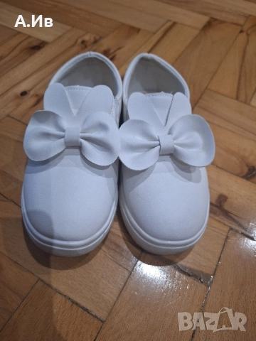 детски бели обувки, снимка 2 - Детски обувки - 51711952