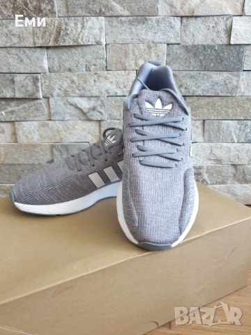   маратонки ADIDAS , снимка 2 - Детски маратонки - 41700945