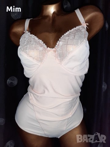 Jolinesse 95 C Портокалово боди с дантела 