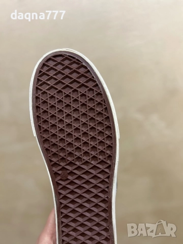 Оригинални ниски кецове Vans 44 размер, снимка 5 - Кецове - 52549289