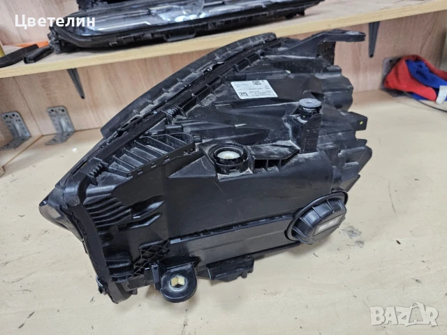 Десен фар Mercedes W214 desen far мерцедес 214 е класа, снимка 9 - Части - 51241984