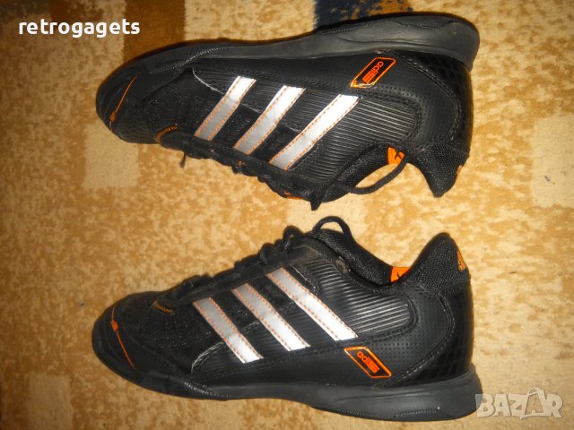 Футболни обувки Адидас Adidas  35 1/2, снимка 4 - Футбол - 37817153